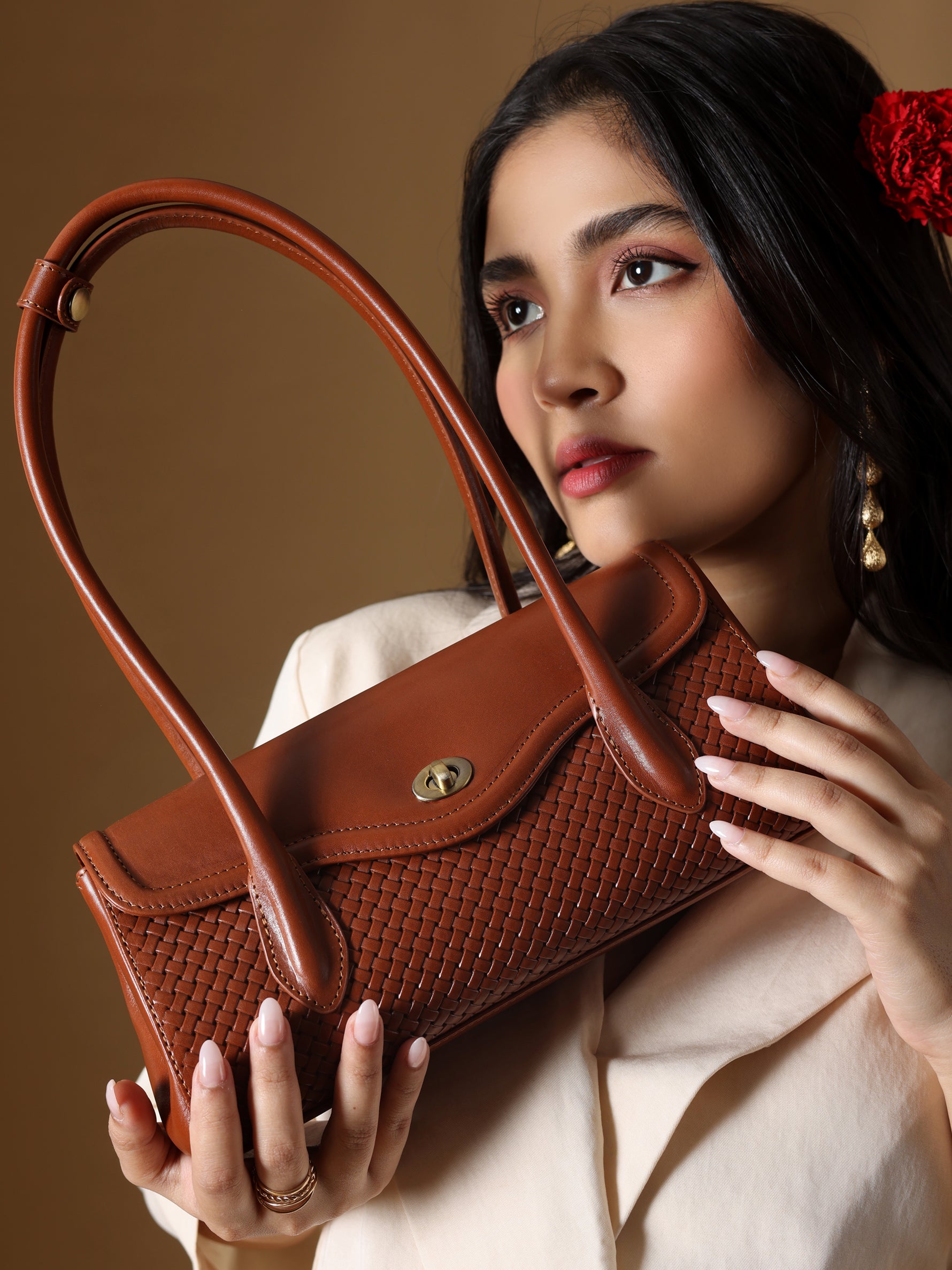 Handcrafted Woven Vegetable Tanned Leather Seville Satchel Medium Cognac for Women Tan & Loom