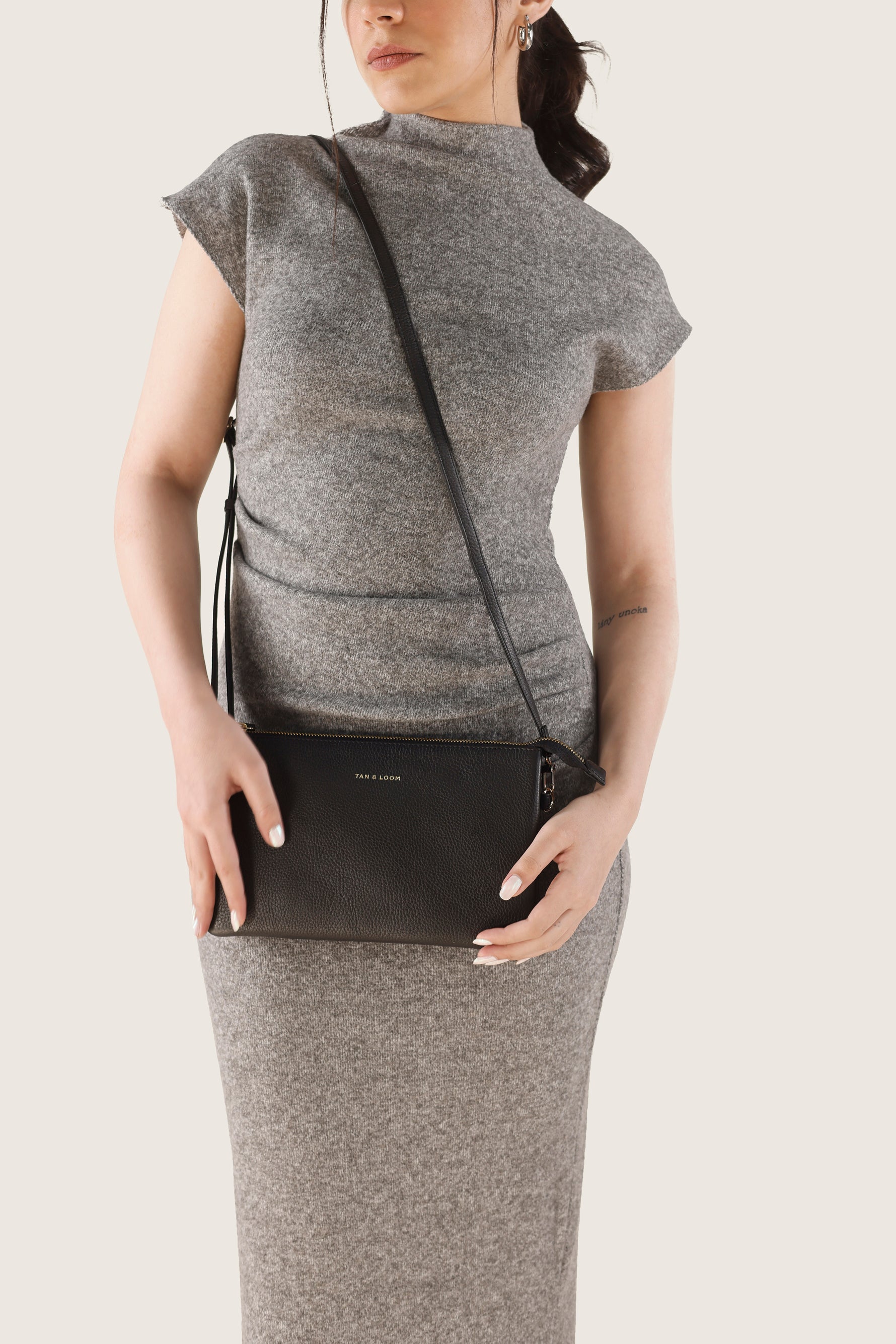 Handcrafted genuine leather Commuter's Sling Bag for women Classic Black