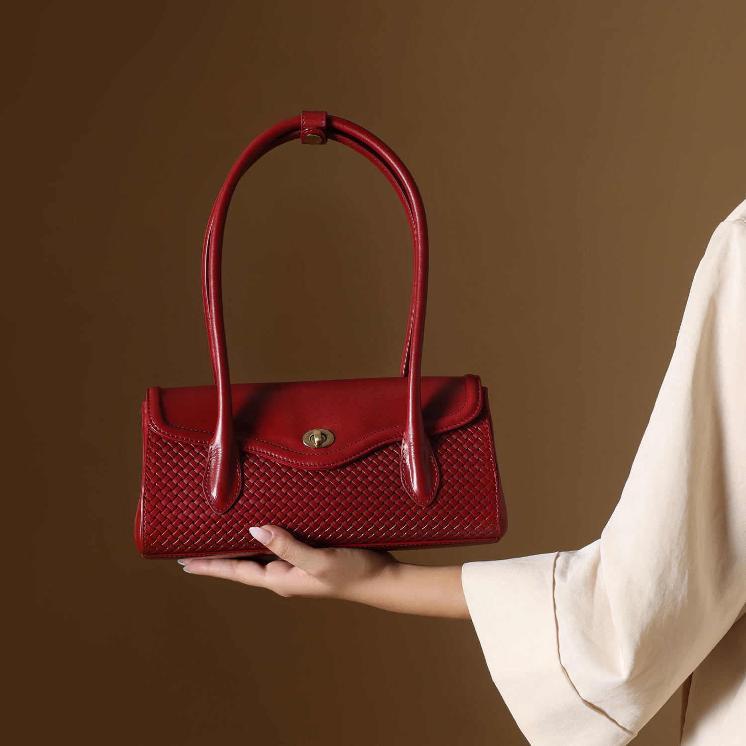Handcrafted Premium Genuine Vegetable Tanned Leather Shoulder Bag for Women Tan & Loom