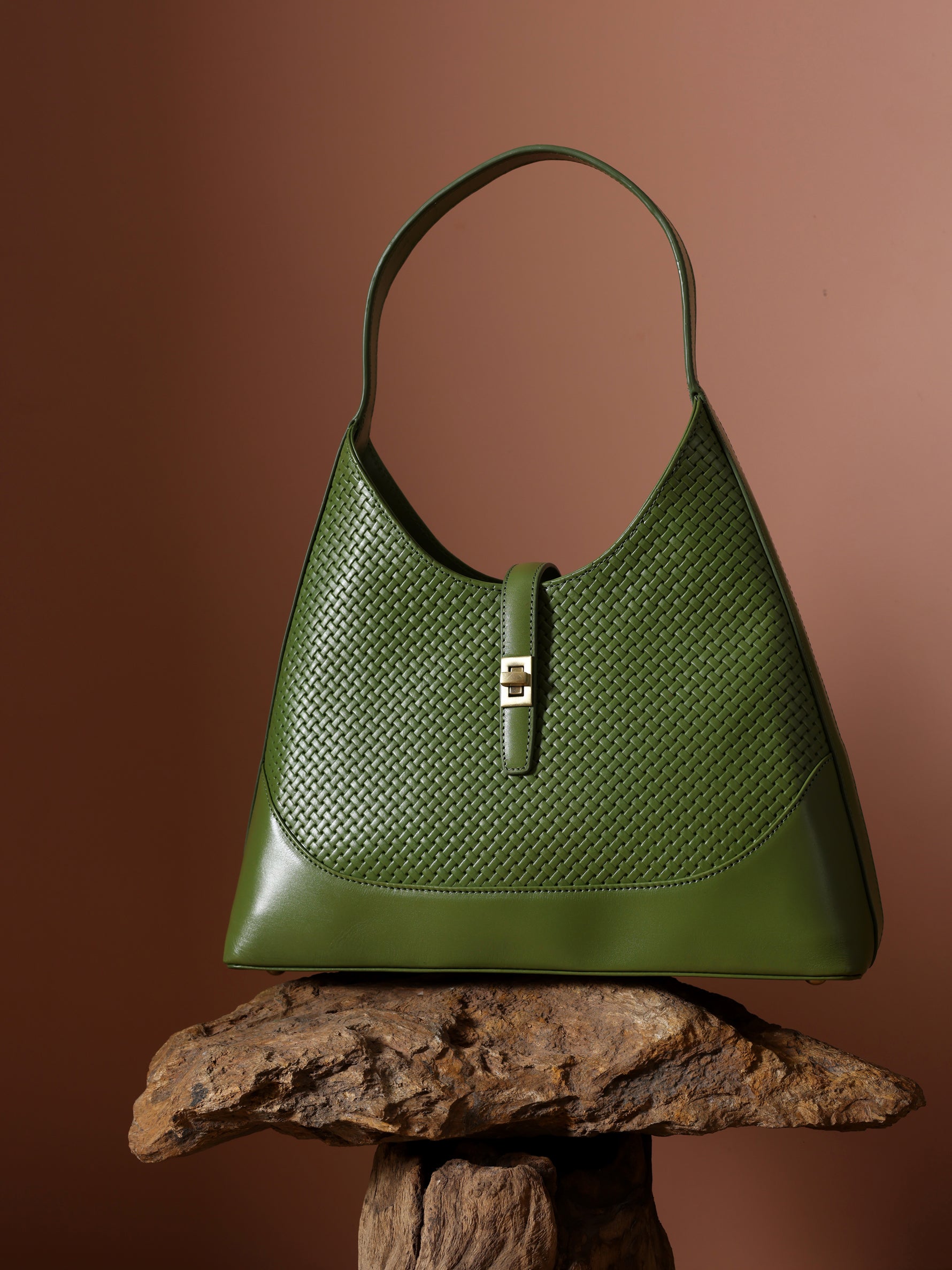 Handcrafted Woven Vegetable Tanned Leather Marrakesh Hobo Matcha Green for Women Tan & Loom