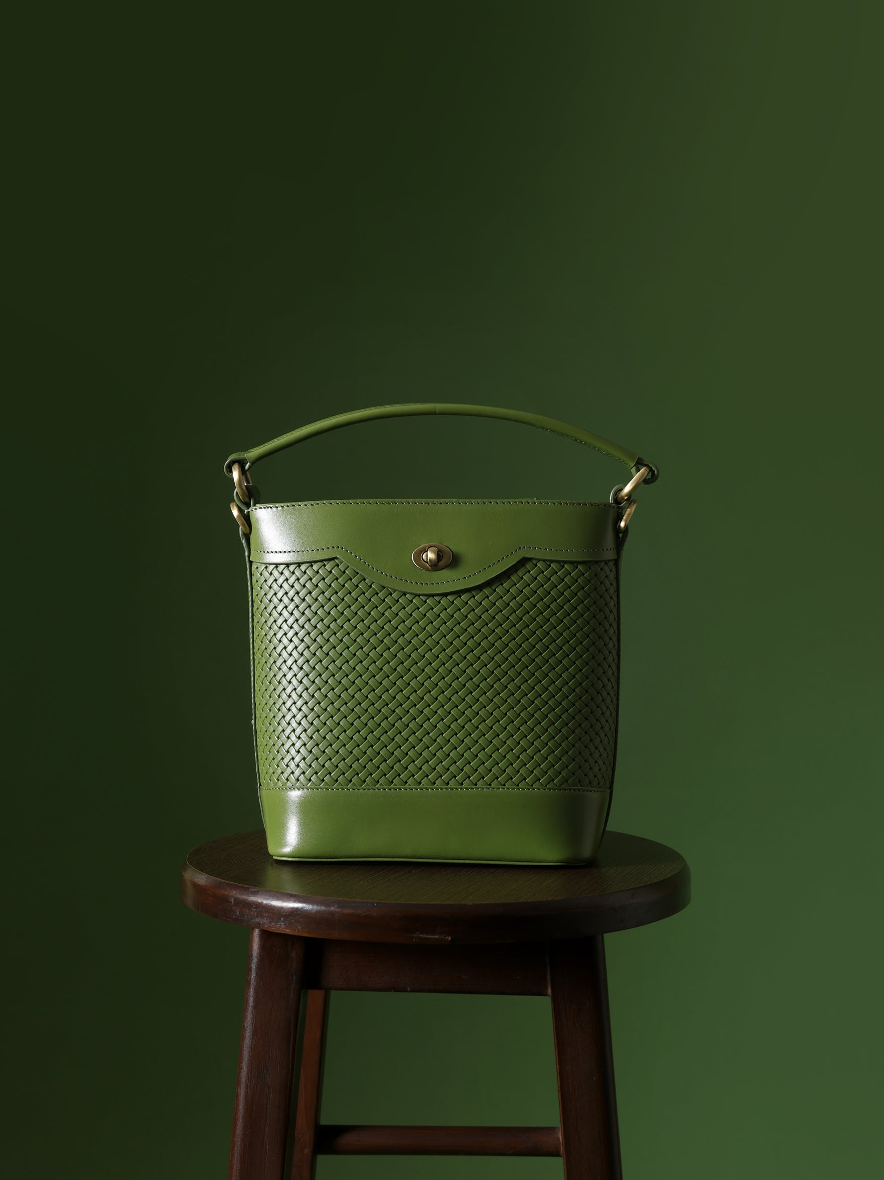 Portobello Bucket Bag (Matcha)