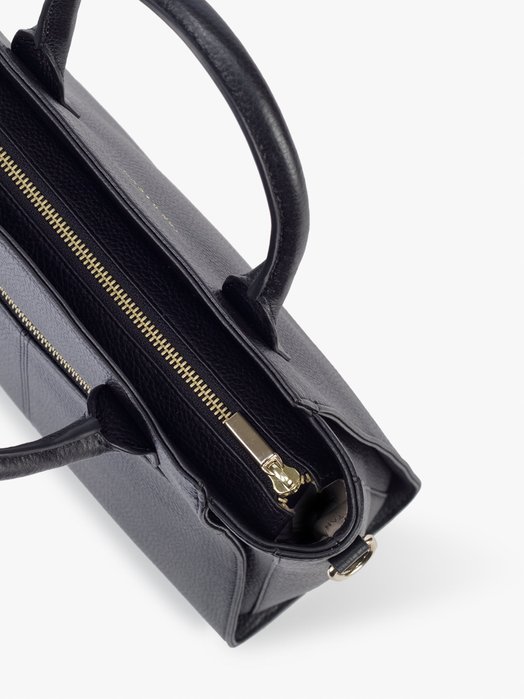 Handcrafted genuine leather Gamechanger Handbag for women Classic Black
