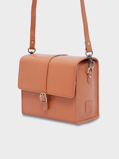 Handcrafted Genuine Vegetable Tanned Leather Piccolo Box Bag Dusty Peach for Women Tan & Loom