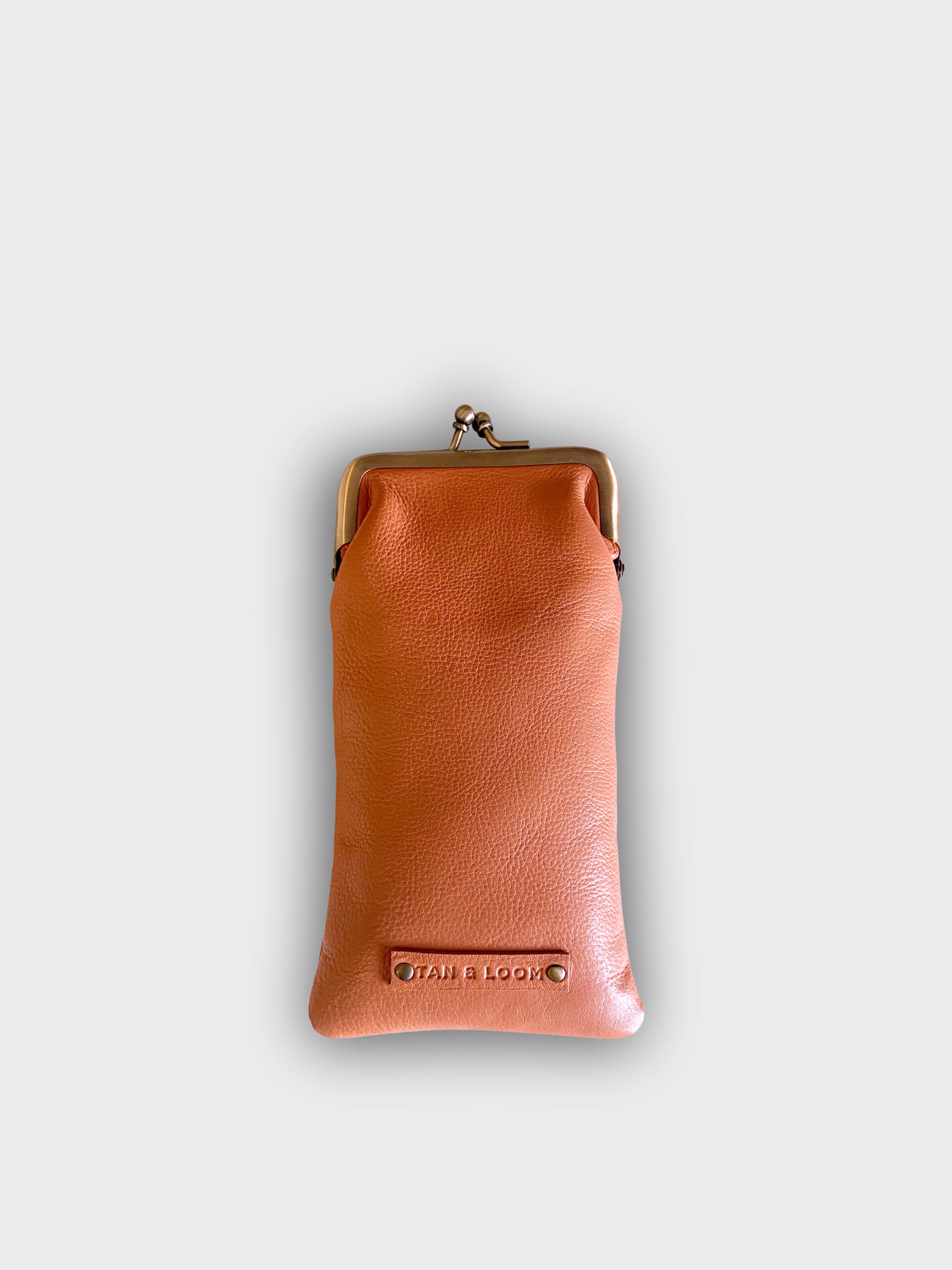 Handcrafted Genuine Vegetable Tanned Leather Reader's Case Dusty Peach for Women Tan & Loom